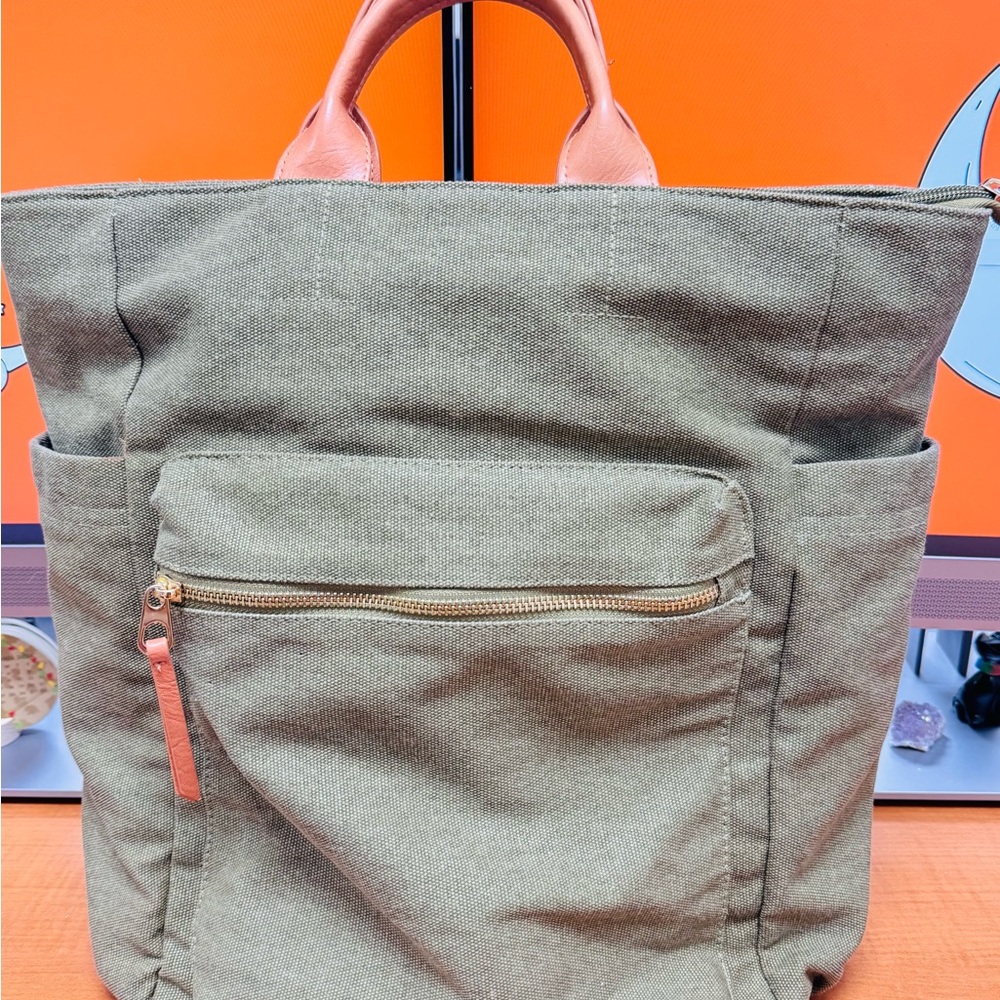 Universal Thread Unisex Green Canvas Tote/Backpack